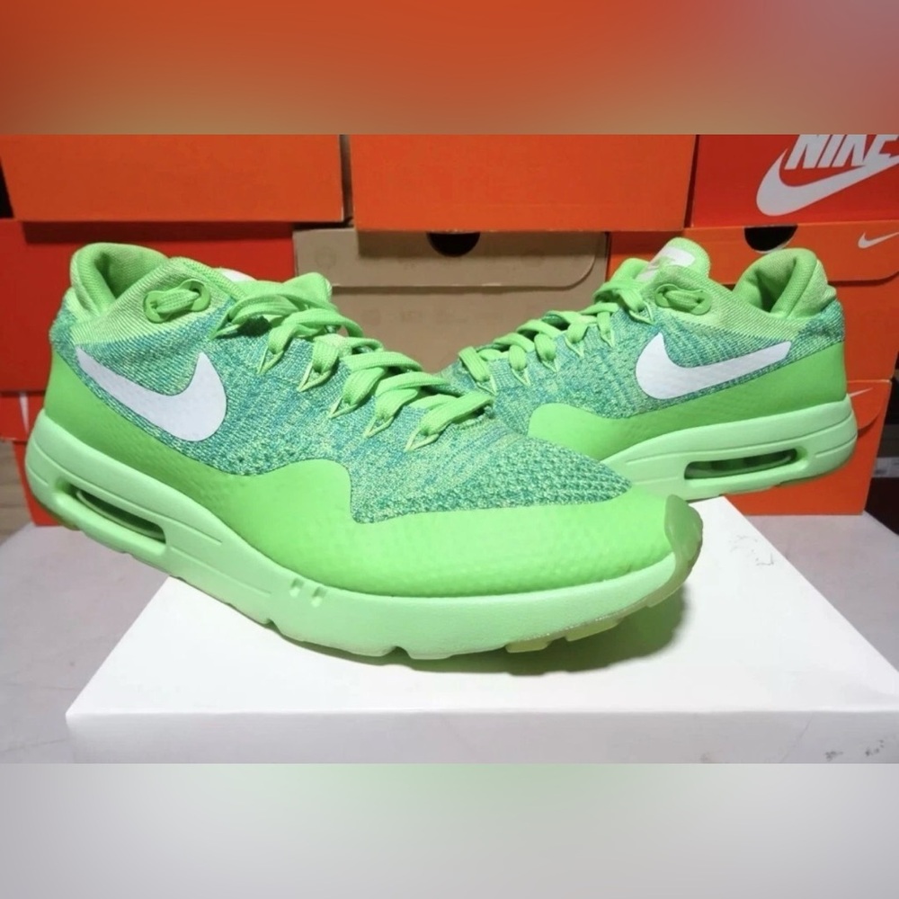 Air Max Ultra Flyknit Voltage Green Women 10.5